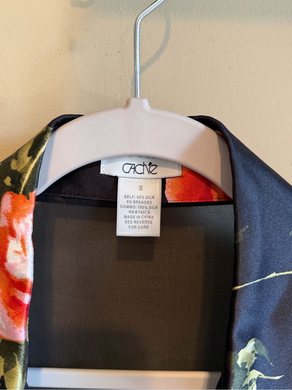 Cache Silk Black Sheer Sweetheart neckline Floral Button-Up Blouse - Picture 3 of 6